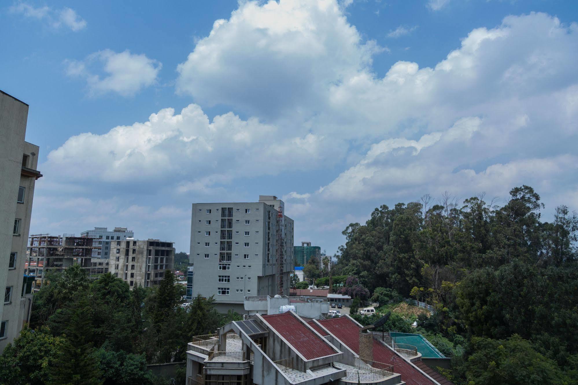 Hometown Addis Hotel المظهر الخارجي الصورة